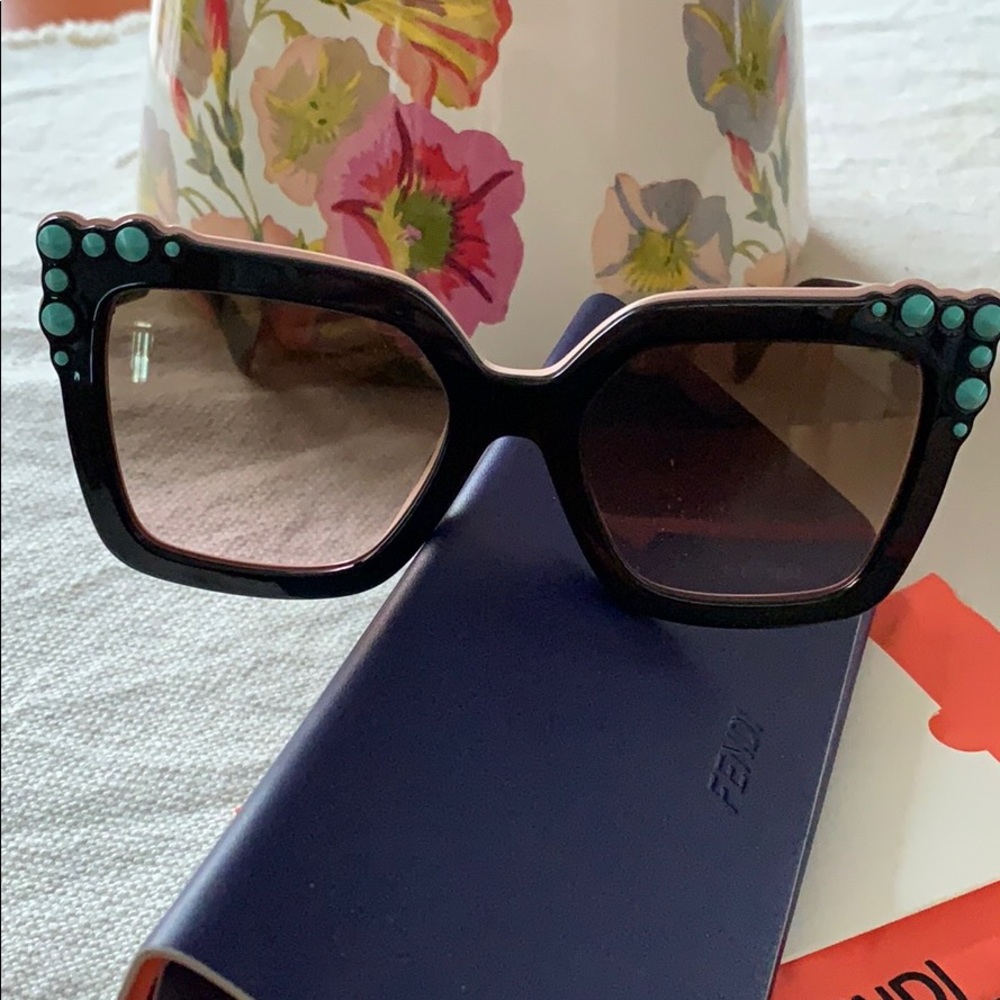 Fendi Two-Tone Studded Square Sunglasses